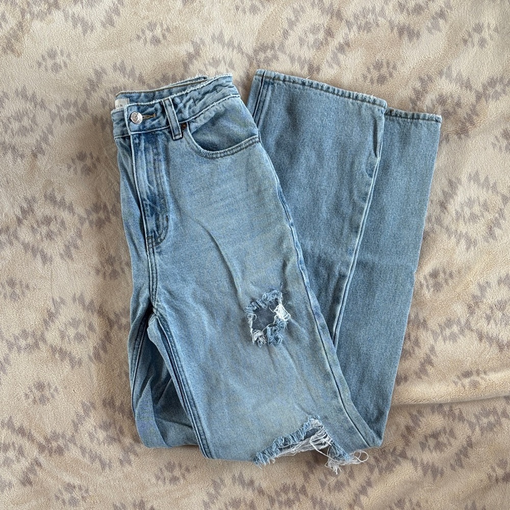 PacSun | Light Blue Distressed 90s Boyfriend Jeans | Size 26